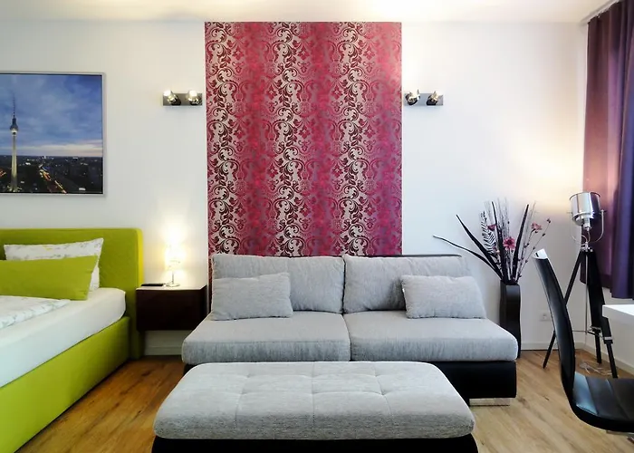 鲁默尔斯博格伯特安奥斯克罗茨公寓 柏林